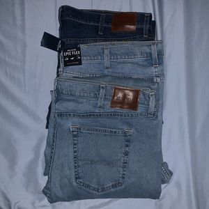 PACK OF THREE MEN'S JEANS — 38x34